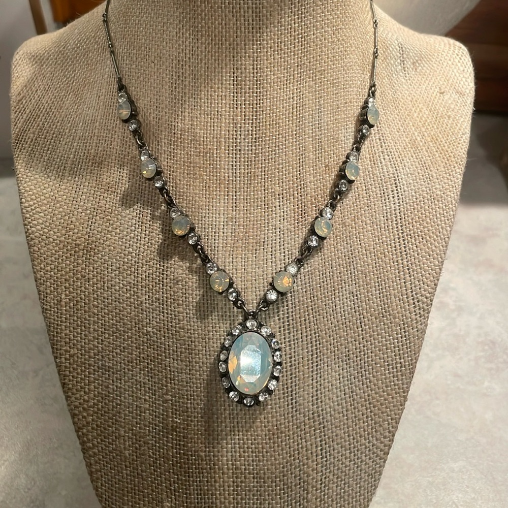Yoni Z crystal necklace